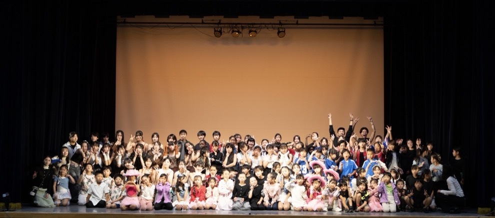 Studio LiB 発表会の集合写真