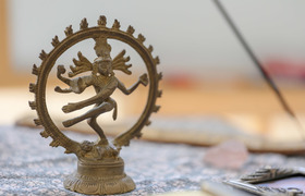 アヌサラインスパイアドヨガ