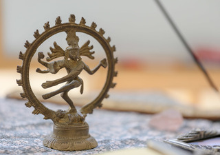 アヌサラインスパイアドヨガ